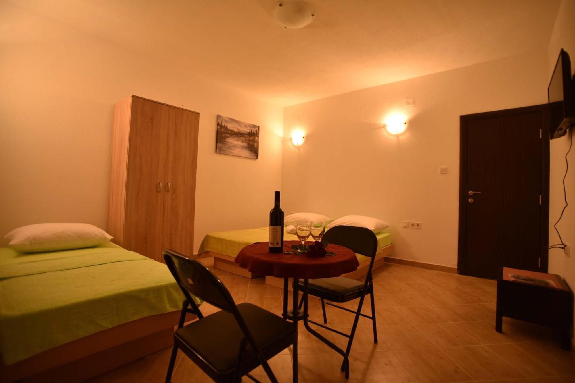 Apartmani Mihovic - Jaz Budva Eksteriør bilde