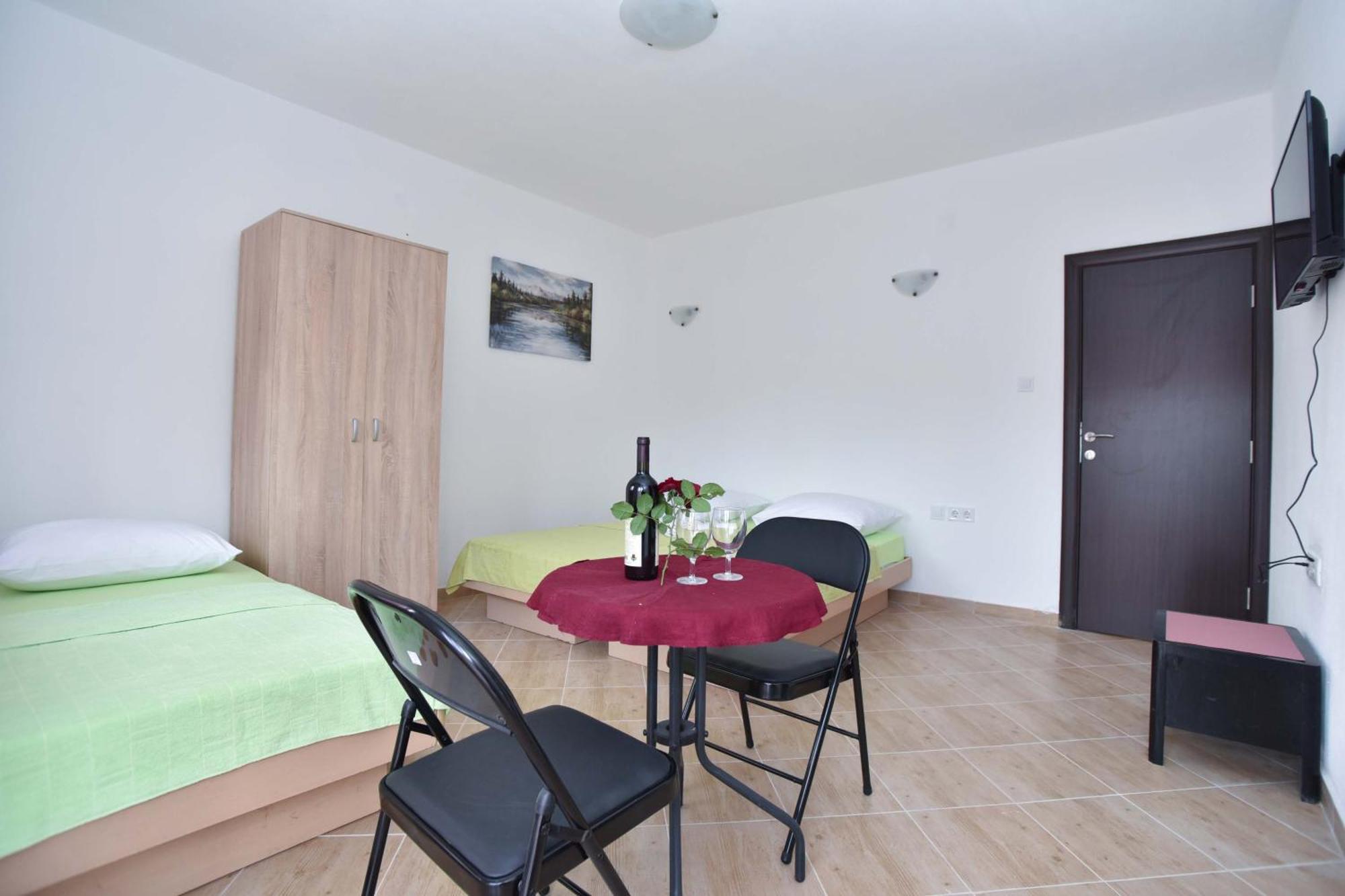 Apartmani Mihovic - Jaz Budva Eksteriør bilde