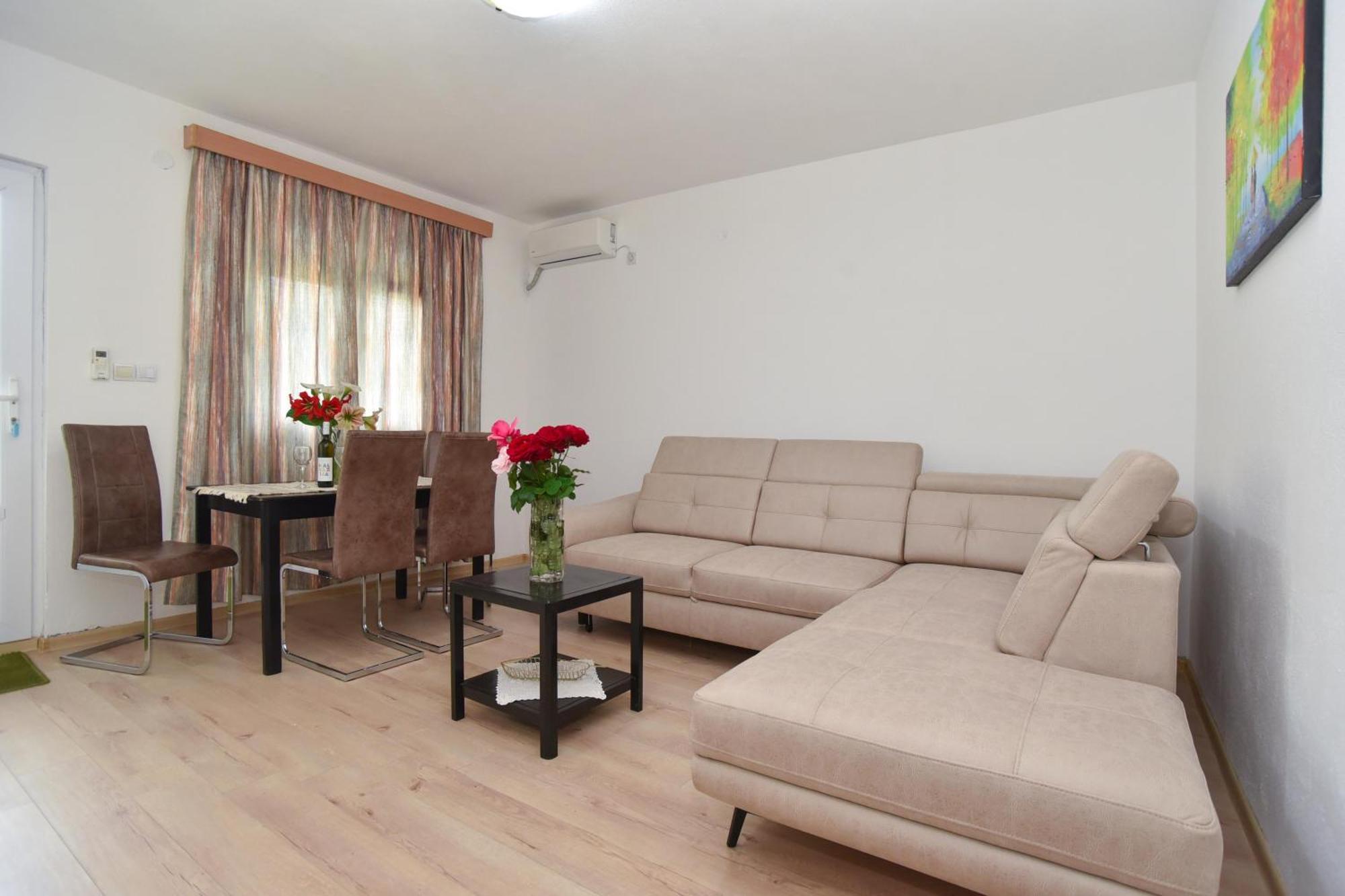 Apartmani Mihovic - Jaz Budva Eksteriør bilde