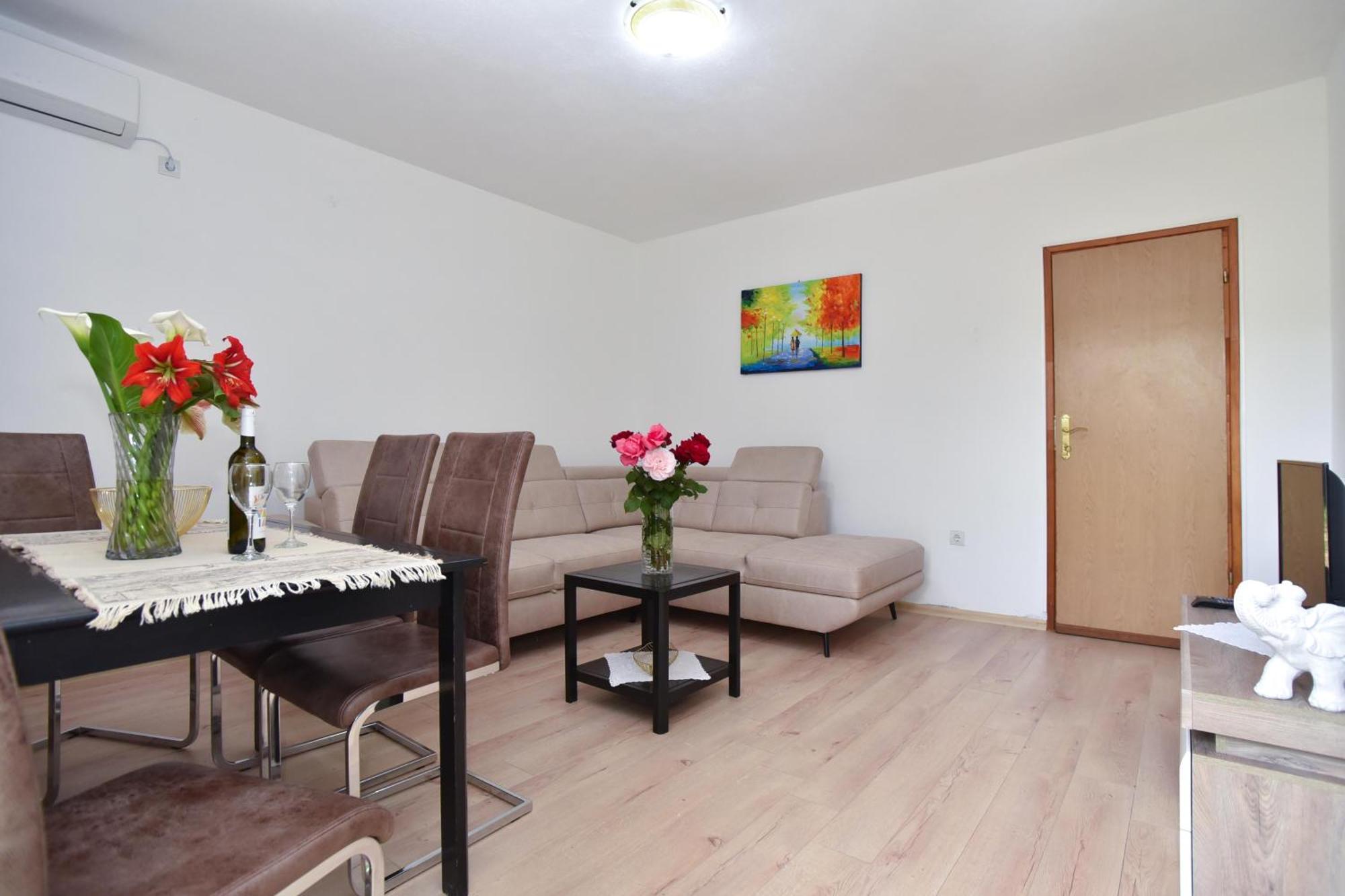 Apartmani Mihovic - Jaz Budva Eksteriør bilde