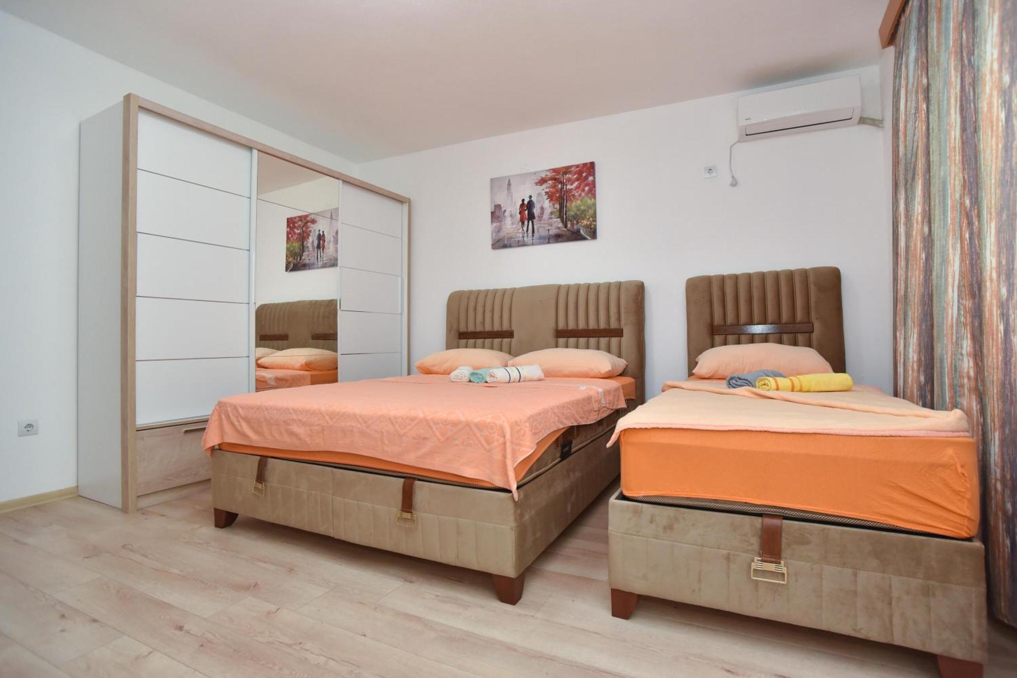 Apartmani Mihovic - Jaz Budva Eksteriør bilde